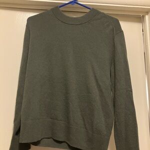 Everlane Cashmere Sweater from Fall 2024